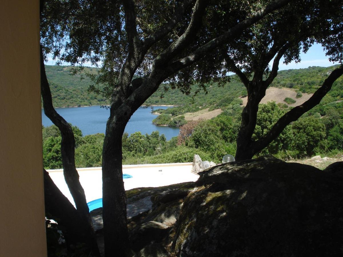 Hotel Valkarana Country Relais (Adults Only) Sant'Antonio di Gallura Exteriör bild