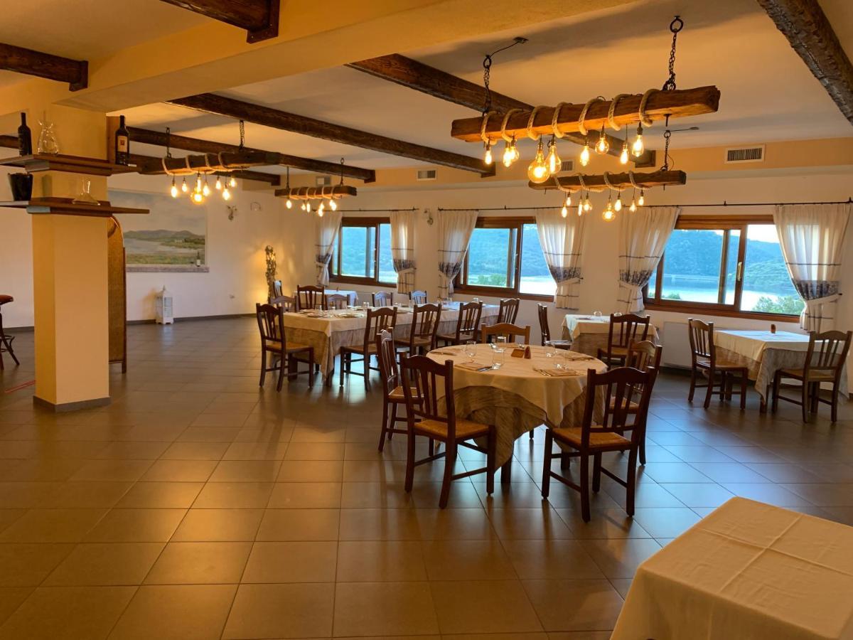 Hotel Valkarana Country Relais (Adults Only) Sant'Antonio di Gallura Exteriör bild